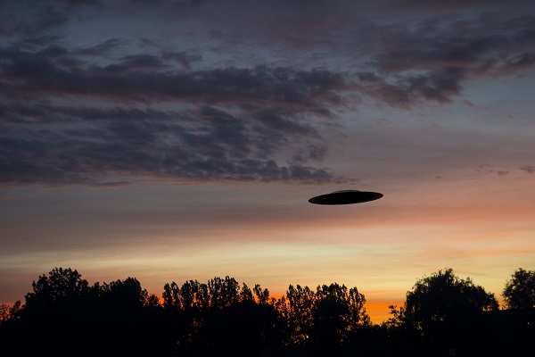 Unraveling the Mystery: UFO Sighting Over Portland, Oregon