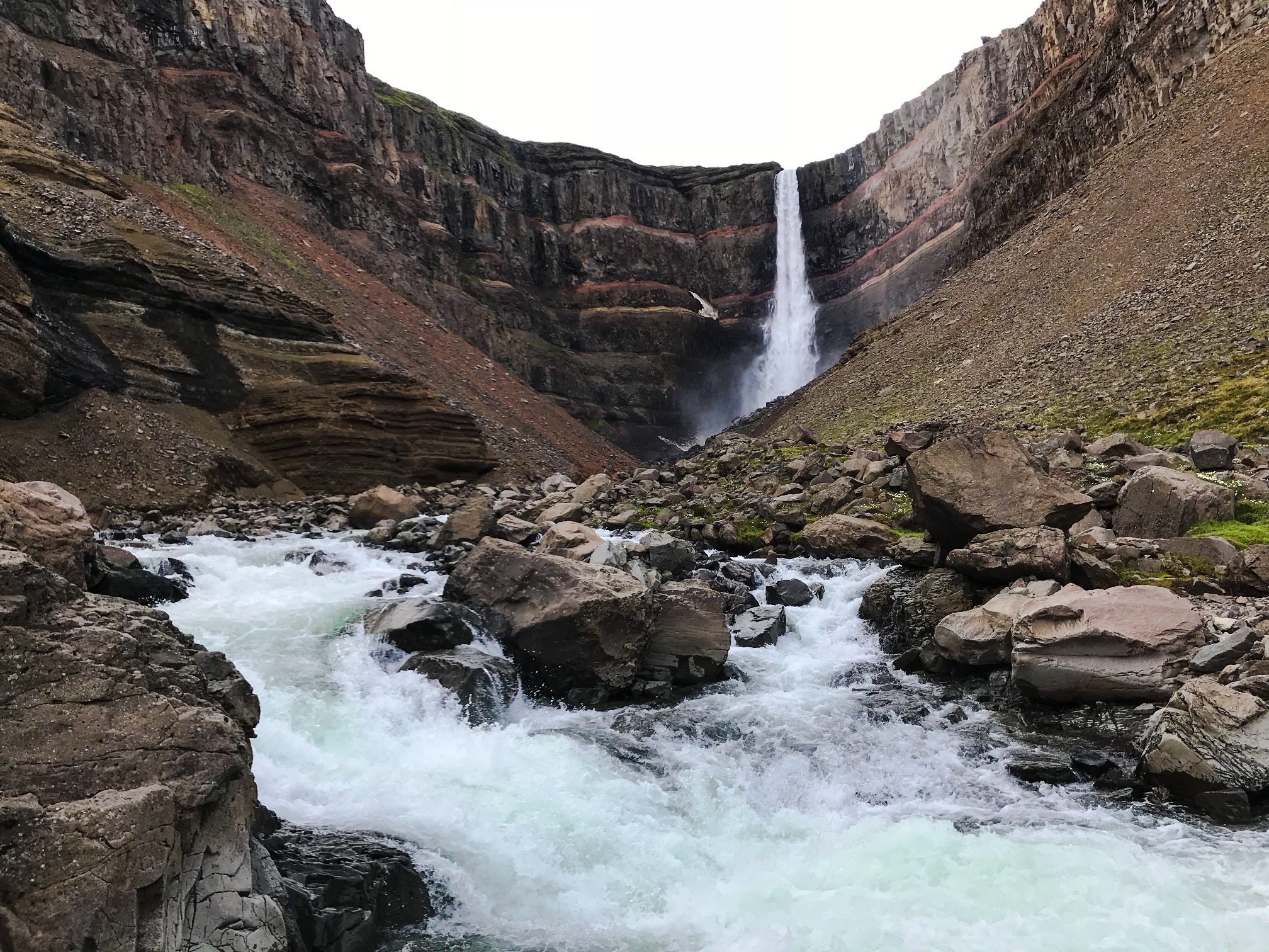 "Hengifoss